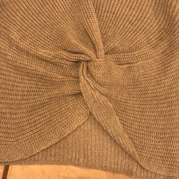 grey sweater - Picture 2 of 5